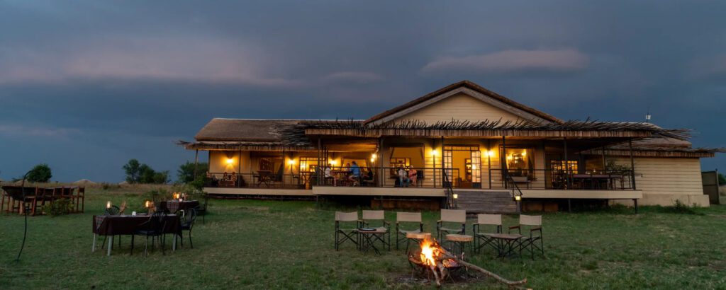 This image has an empty alt attribute; its file name is Mara-River-Camp-1024x410.jpg